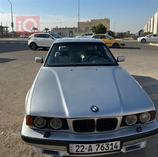 بي ام دبليو الفئة 5 1992 للبيع في العراق - نهروان